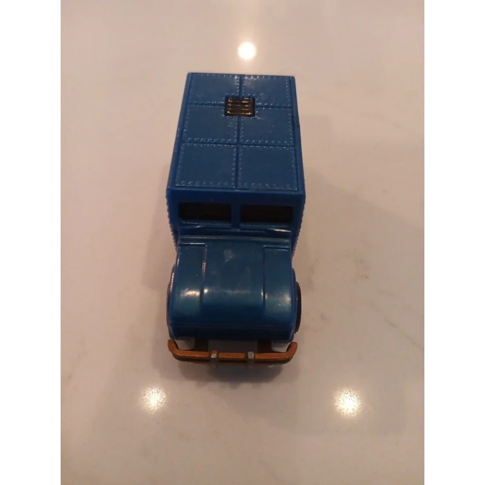Hot Wheels BFB42 Armored Truck HW City Bank Loose 1:64